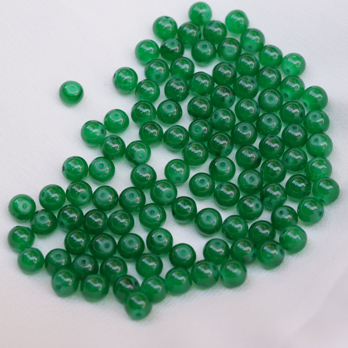 1,000 8mm Black Glass Beads for Multi-Purpose Crafting
