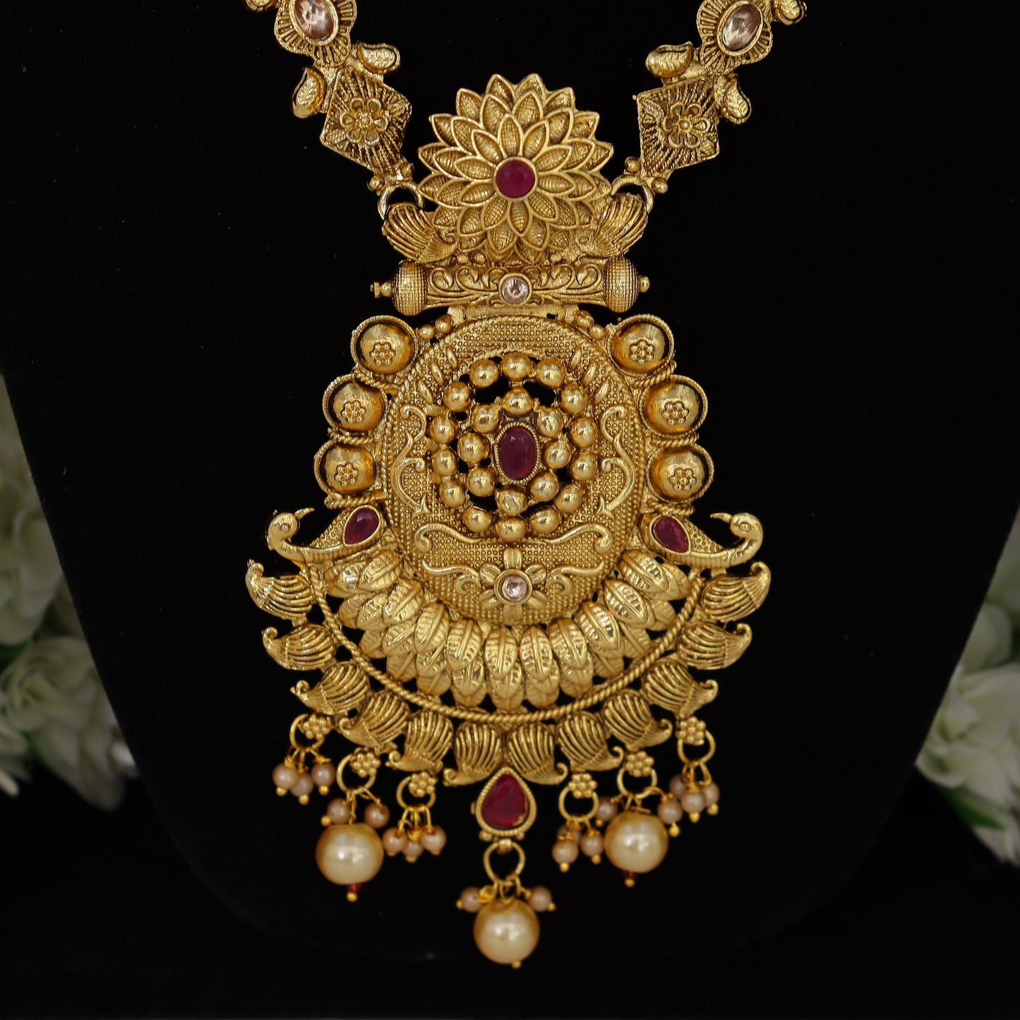 Goddess Glamour: Women's Temple Necklace Set