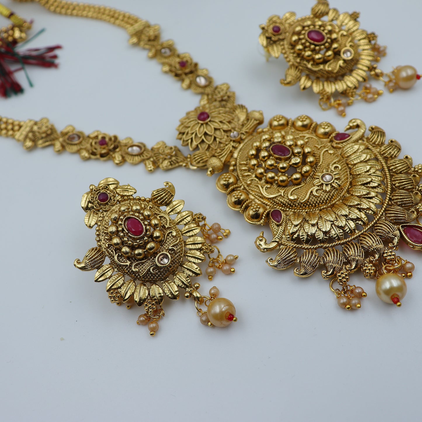 Goddess Glamour: Women's Temple Necklace Set