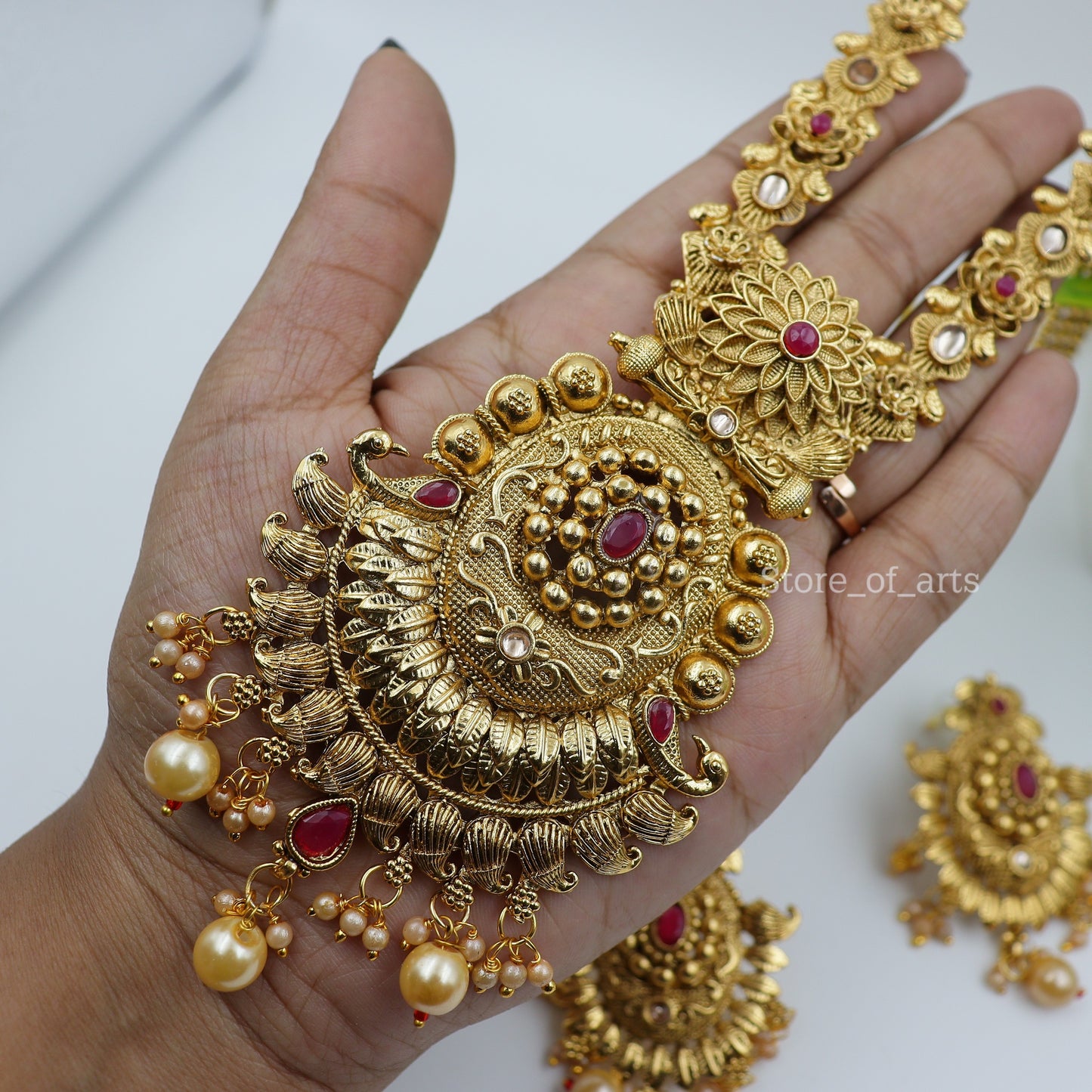 Goddess Glamour: Women's Temple Necklace Set