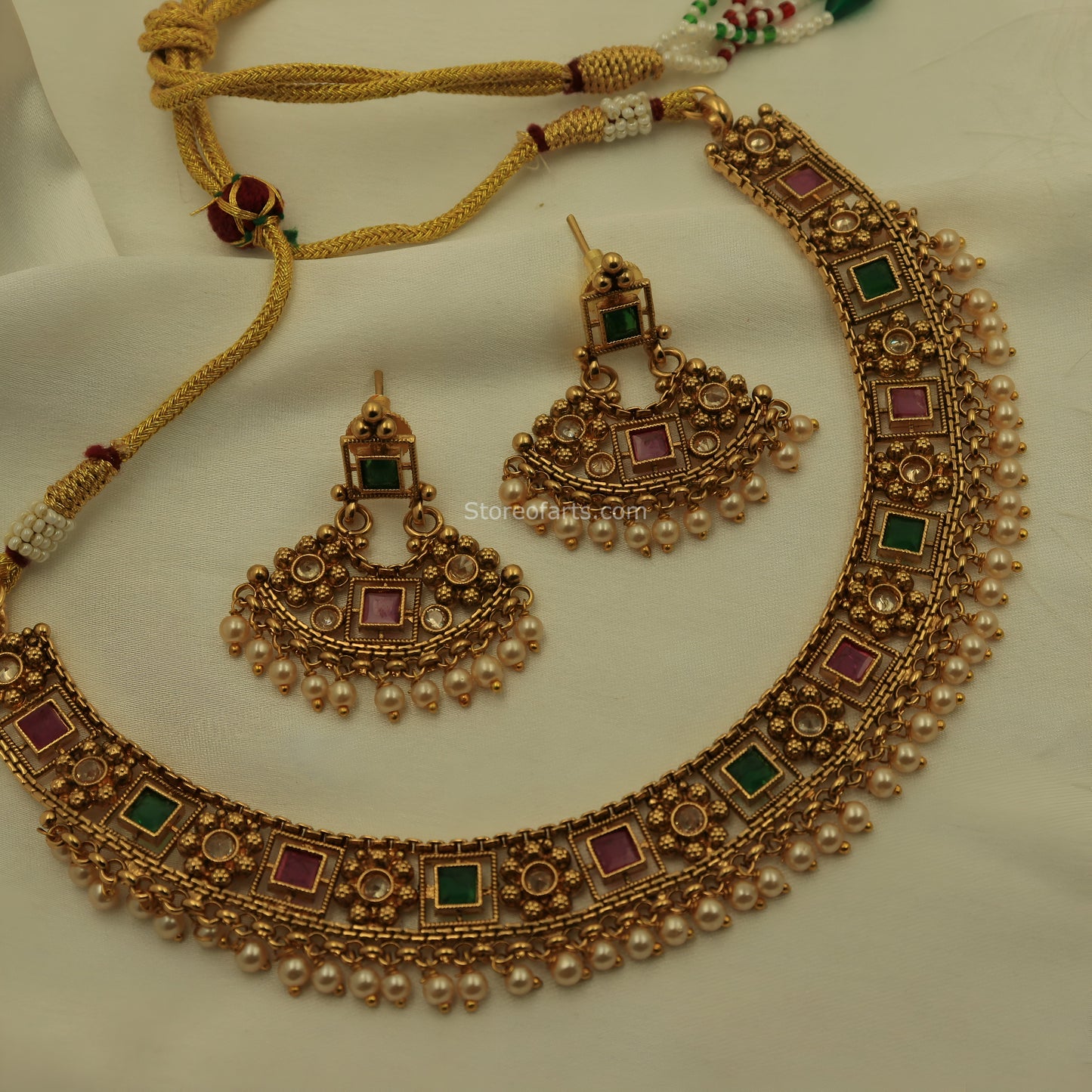 Exquisite Elegance: Traditional Temple Jewelry Necklace Sets