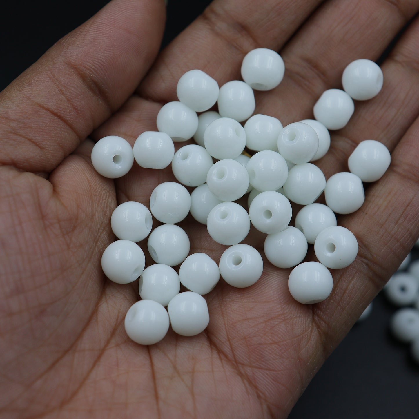 White Round Glass beads of 8mm with Matte Finish, Pack include 200pcs