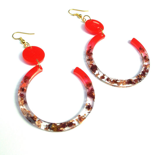 Rose and copper leaf handmade earrings for women, set of 1 (Red and copper)